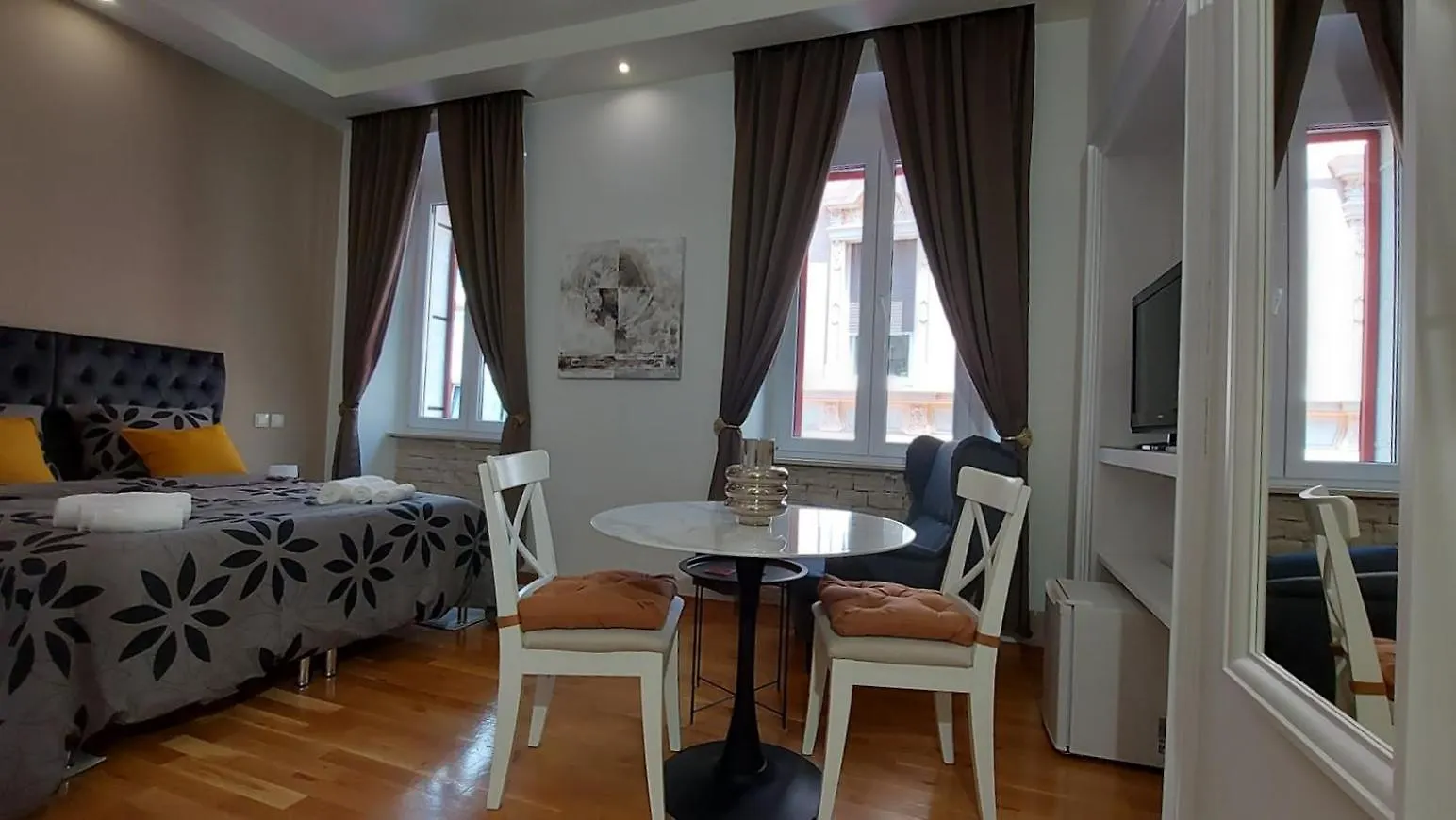 City Center Lodge Pula 4*,  Croatia